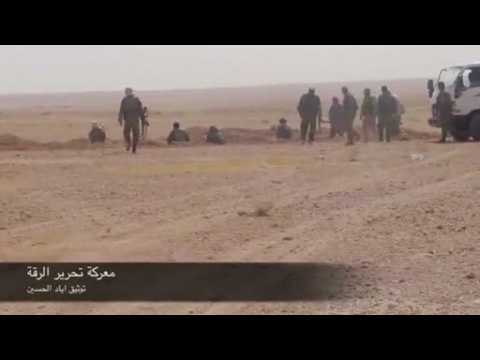 Syrian army advance towards Islamic State stronghold