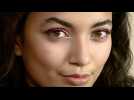 Glitter make-up for brown eyes