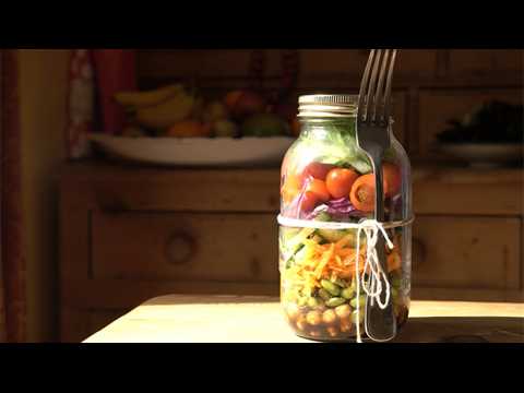 Crispy spring jar salad