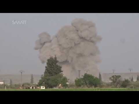 Syrian rebels seize strategic border town from Islamic State