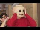 Watch video of Ils Ont Voulu Créer Un Bonhomme Lego à Taille Réelle, Et Le Résultat Est Tout Sauf Mignon. Normal Chan Et Franck Ippolito, De La Chaîne Youtube <a Href="https://www.youtube.com/watch?v=c7KYrPXvZSM" Target="_hplink">Tested</a>, Ont En Effet Mis Au Point Un Déguisement Qui Fait Froid Dans Le Dos. - Ce bonhomme Lego sort tout droit d'un film d'horreur - Label : Huffington Post -