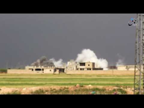 Video said to show Turkish artillery shelling north of Aleppo