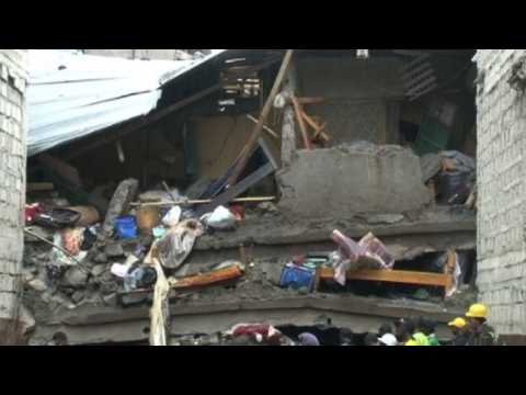 Hunt for survivors after 10 killed in Nairobi building collapse