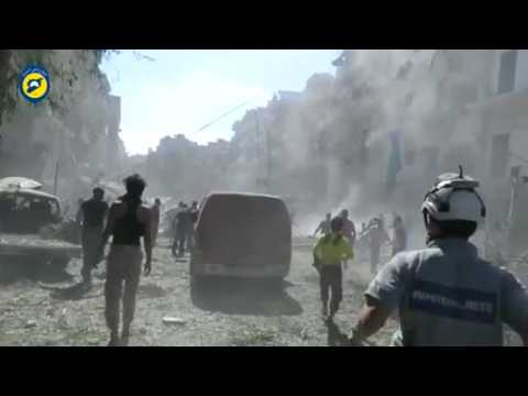 Aleppo air strike causes destruction and chaos - amateur video