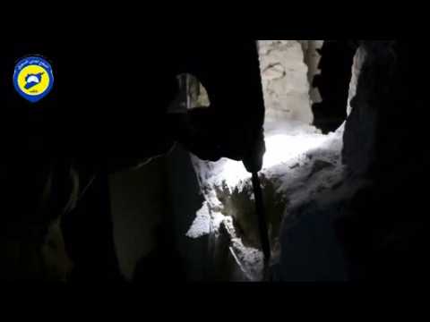 Girl pulled out from rubble in Aleppo -- amateur video