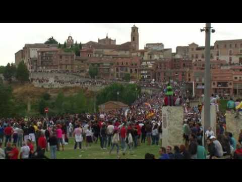 Bull released in Tordesillas to kick off Spanish bull-lancing festival amid protests