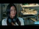 Office Christmas Party (2016) - "Skinny Jeans" Clip - Paramount Pictures