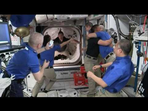 SpaceX: Crew Dragon astronauts enter the ISS