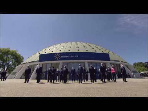 Family photo of EU leaders on second day of social summit in Porto