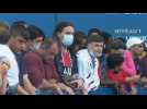 Football: Dozens of PSG fans await Messi's arrival at Parc des Princes