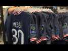 Fans queue outside PSG store to get their hands on Messi shirt