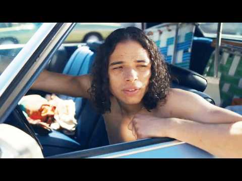 Summer Days, Summer Nights - Bande annonce 1 - VO - (2018)