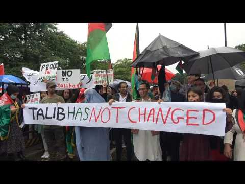 People in London protest to show solidarity with the people of Afghanistan