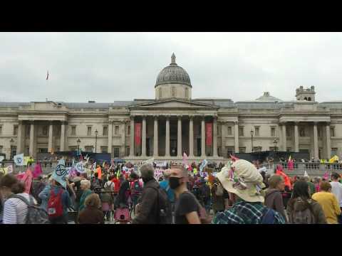Two weeks of climate change protests begin in London