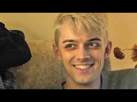 Night at the Eagle Inn - Bande annonce 1 - VO - (2021)