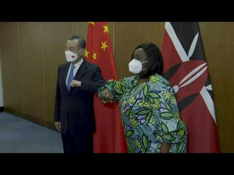 Chinese FM Wang Yi meets Kenyan counterpart in Mombasa