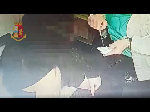 Nurse arrested in Palermo, pretends to administer Covid-19 vaccine to patients