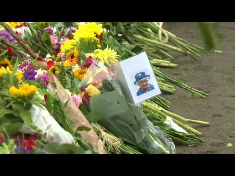 Flowers in front of Windsor Castle after Queen Elizabeth II's death