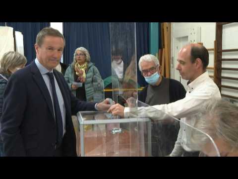 Sovereignist Presidential candidate Nicolas Dupont-Aignan votes in French presidential election