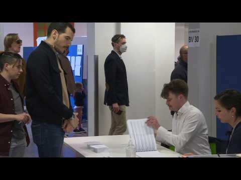 French expats in London vote in the presidential election