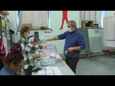 French election: Polls open in Marseille for presidential run-off
