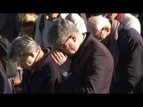 French bishops kneel to ask forgiveness for sexual abuse
