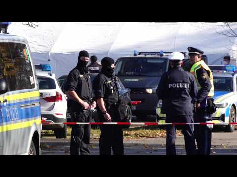 German train knife attack leaves several wounded: rescue and police on site