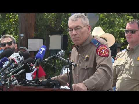 Texas official says 'wrong decision' not to breach classroom