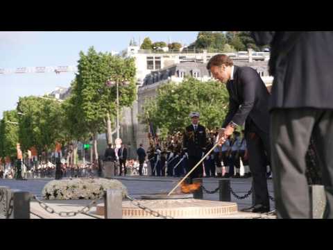 Macron rekindles flame of the unknown soldier to mark Queen Elizabeth II's historic jubilee