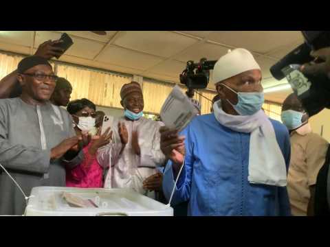 Ex-president Abdoulaye Wade votes in Senegal legislative elections