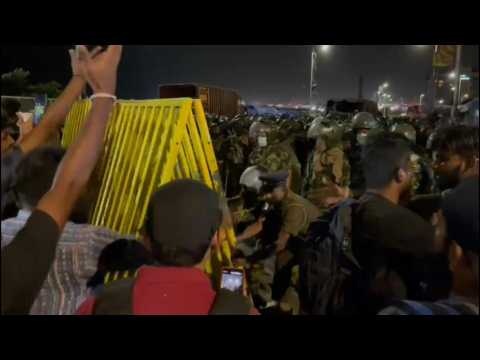 Security forces flush out Sri Lanka's main protest camp