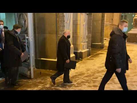 US Ambassador leaves Russian Foreign Ministry after handing written response on security demands
