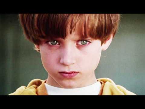 Radio Flyer - Bande annonce 1 - VO - (1992)