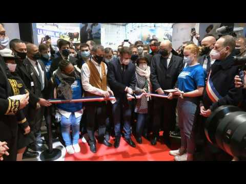 Emmanuel Macron inaugurates the International Agricultural Show in Paris