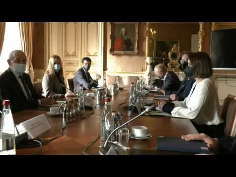 French foreign minister meets exiled Belarus opposition leader in Paris