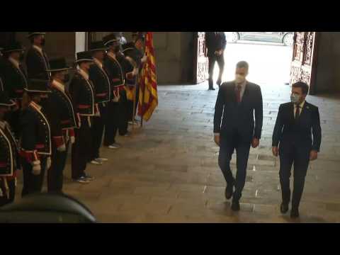 Spain PM heads to Barcelona to reopen Catalan separatist talks