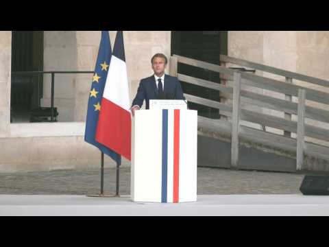 Late French star Belmondo "was like us", says Macron during tribute