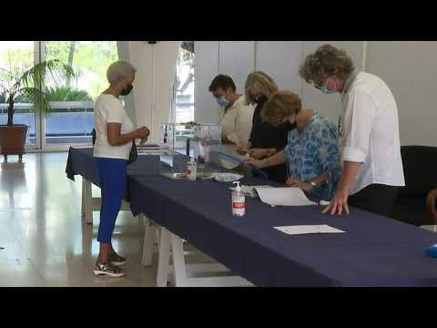 New Caledonia: Polls open for final vote on independence from France