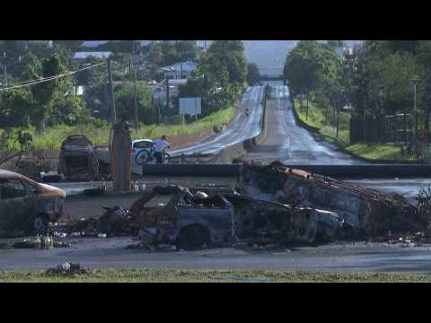 Martinique: Roundabouts still blocked by protesters as French minister arrives for talks