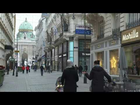 Nationwide partial lockdown comes into force in Austria