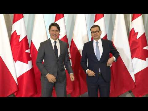Canadian PM meets Polish counterpart in Warsaw