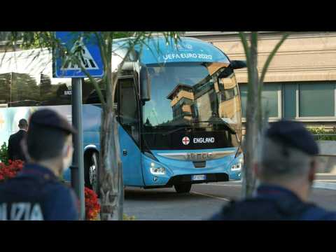 Euro 2020: England arrive at hotel in Rome ahead of quarter-final