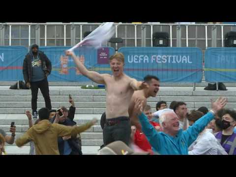 Euro 2020: Fans in London go wild as England beat Germany to reach quarter-finals