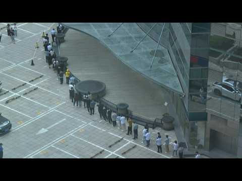 Long queues as mass testing carried out in Beijing