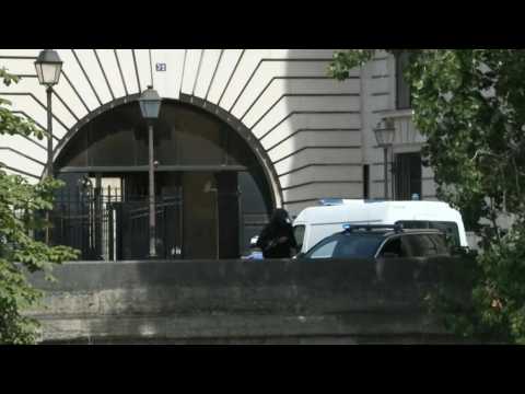 Paris attacks trial: prison convoy arrives at Paris courthouse