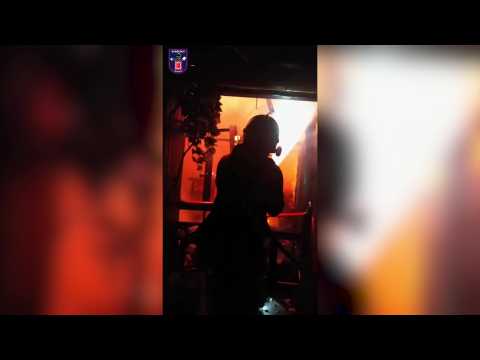 Firefighters battle deadly blaze at nightclub in southeastern Spain