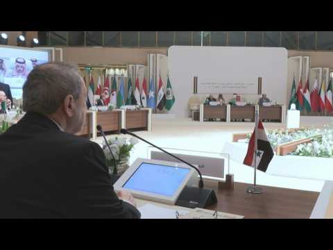 Arab FMs meet in Riyadh ahead of urgent Arab League summit on Gaza