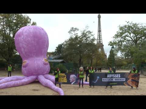 One Planet - Polar Summit: Greenpeace action against the presence of Jonas Gahr Store