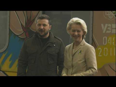 Ukraine: EU leader von der Leyen attends award ceremony with Zelensky