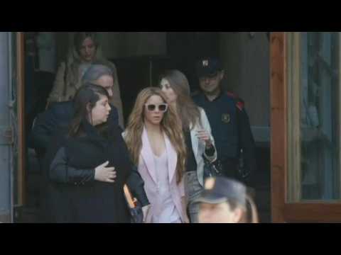 Shakira leaves court after reaching deal to settle tax fraud case